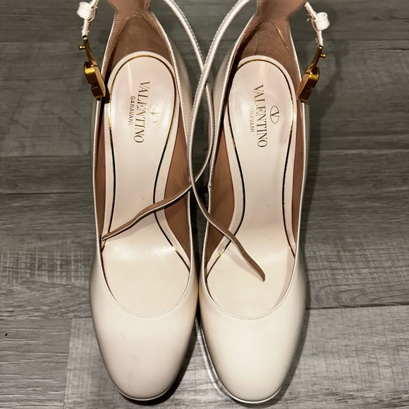 Valentino Tango Platform Heels - Picture 2 of 4